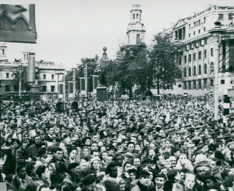 Crowd at Trafagar Square to see the procession after Queen Elizabeth II's crown - Vintage Photograph