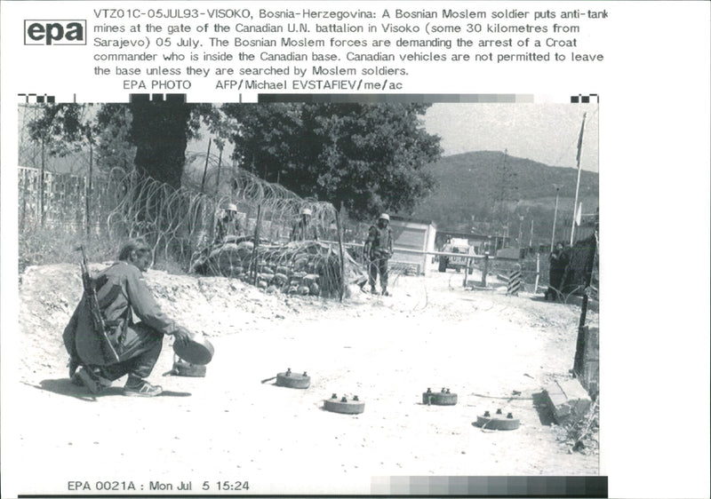 CroatâBosniak War - Vintage Photograph