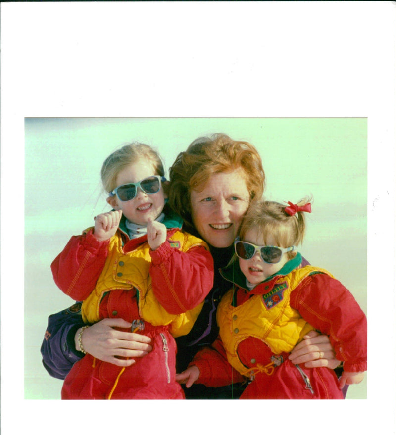Duchess of York with Princess Beatrice. - Vintage Photograph