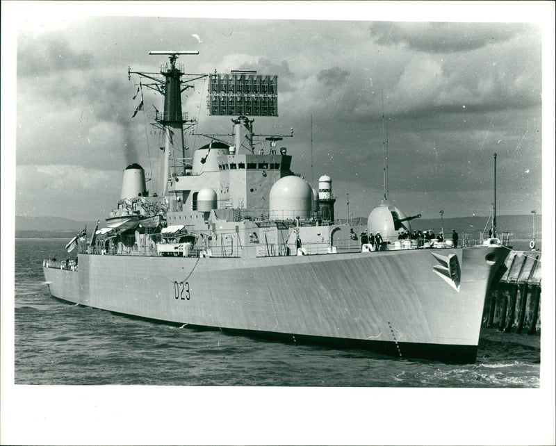 HMS Bristol (D23) Type 82 destroyer. - Vintage Photograph