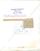 Queen Louise with the Pekingese dog Eisei, 13.07.1959. - Vintage Photograph