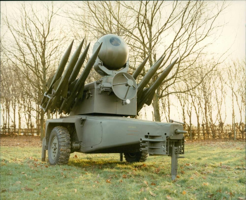 Rapier 2000 - Vintage Photograph