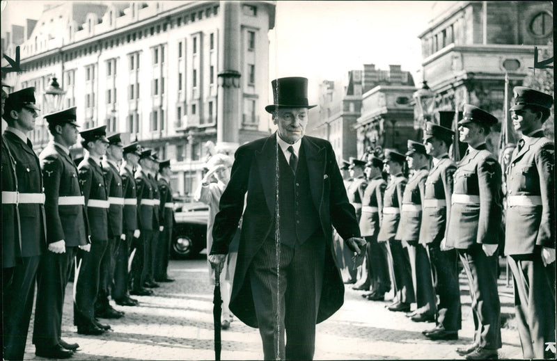 Earl Attlee. - Vintage Photograph