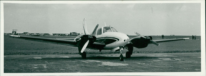 Aircraft Beechcraft - Vintage Photograph