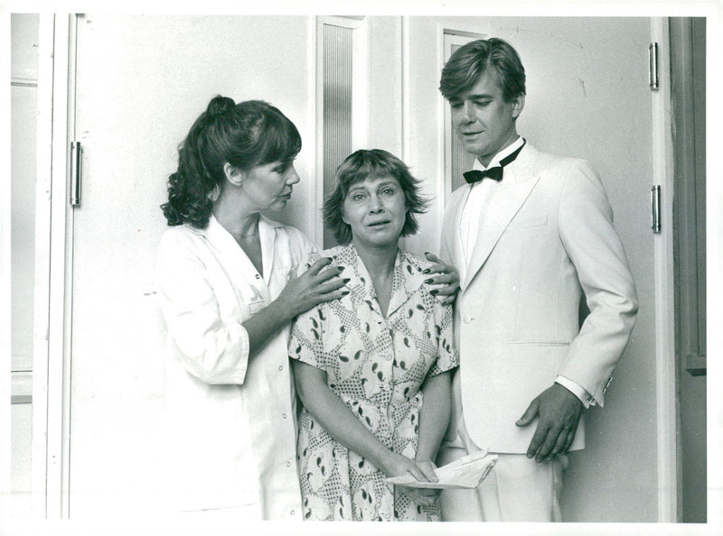 Hans Klinga, Gunilla Olsson och Mariann Nordwall i "In the Death of Shadow Valley" - Vintage Photograph