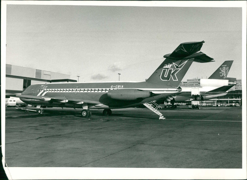 Fokker Fellowship F-28 - Vintage Photograph