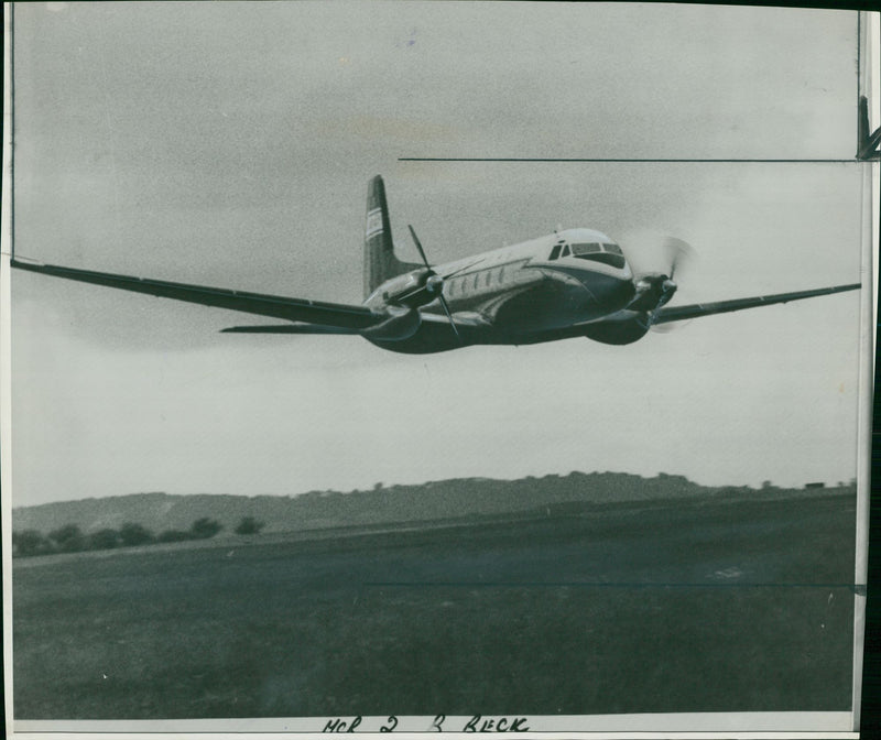 avro 748 feeder aircraft - Vintage Photograph