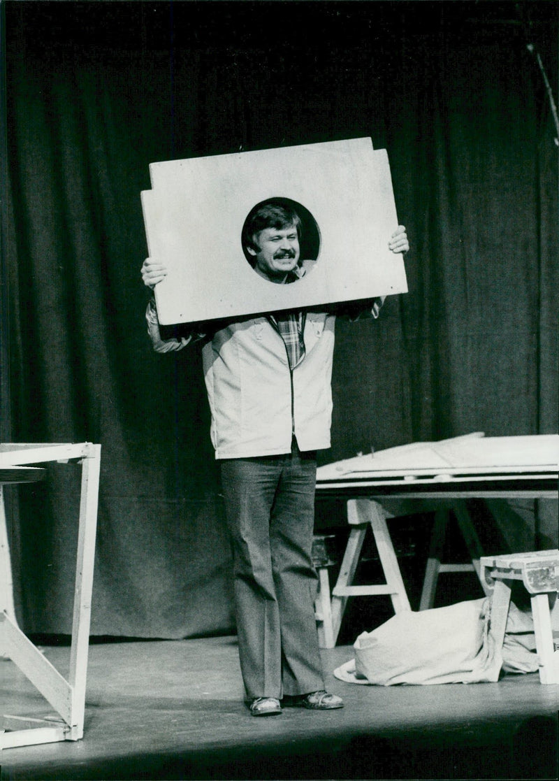 Finsk gästvisning på södra teatern, Heikki Kinnunen. - Vintage Photograph