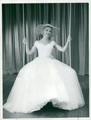 Marianne Andersson in the Vanadisteater's musicalrevy "Hello". - Vintage Photograph