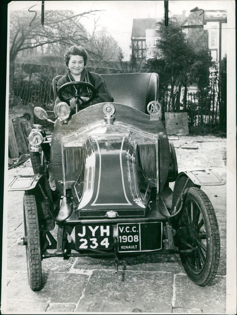 Test in 1908 car. - Vintage Photograph