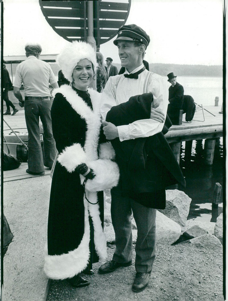 1973 FOU ELEMAN AND SVD BOOK TERSELIUS ARE RIE PLAYED LIN POET JOHN JAZZ - Vintage Photograph