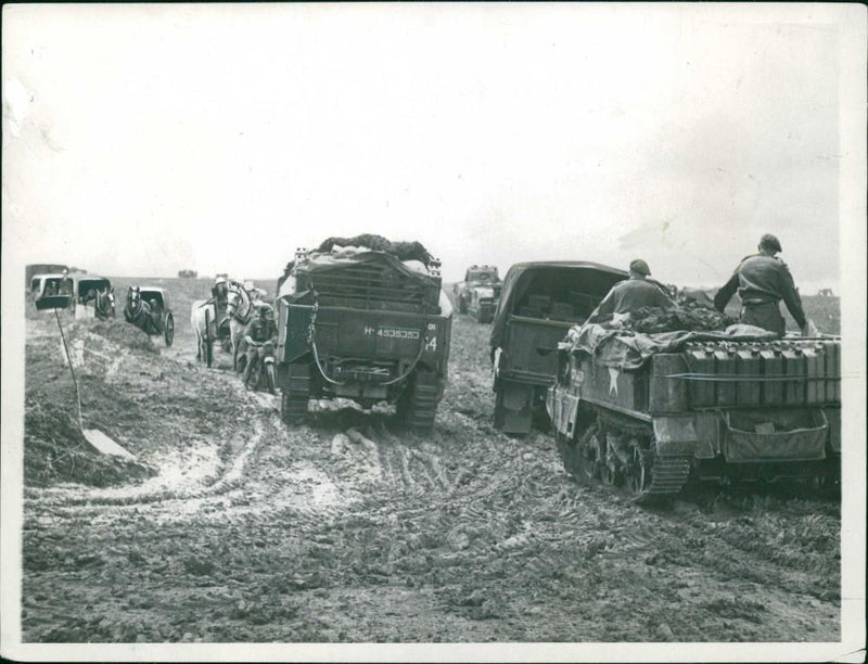 Franco-Prussian War,French refuges in carts. - Vintage Photograph