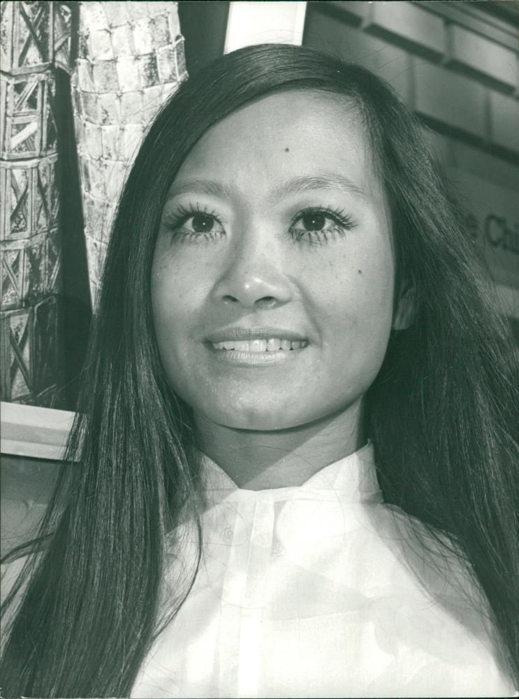 Wei Wei Wong - Vintage Photograph