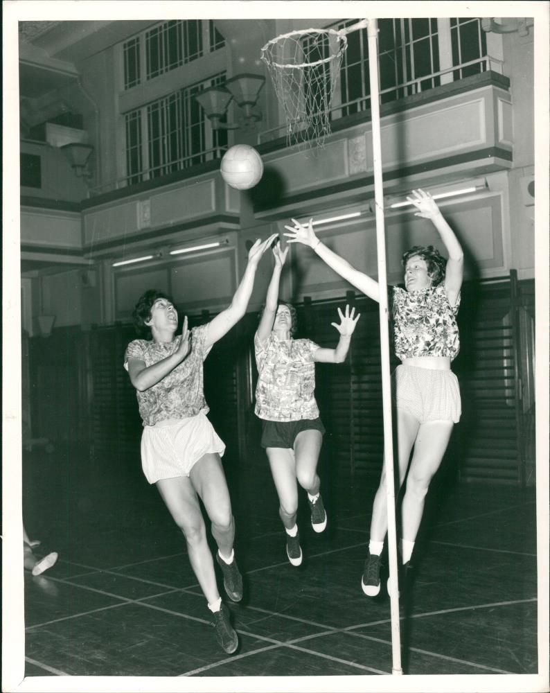 kiwi basketball - Vintage Photograph