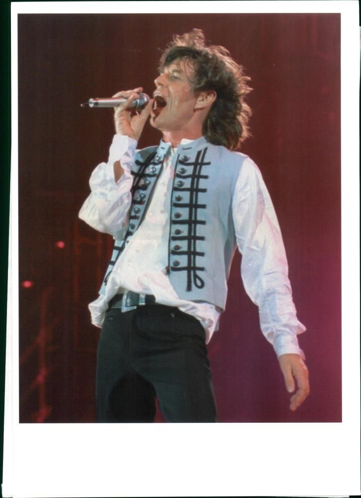 Mike Jagger. - Vintage Photograph