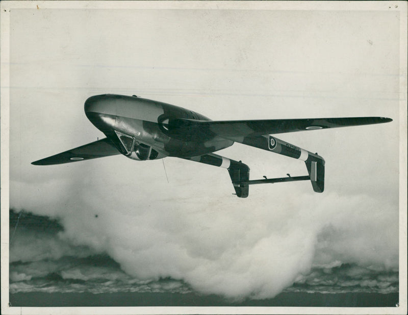 de Havilland Vampire - Vintage Photograph