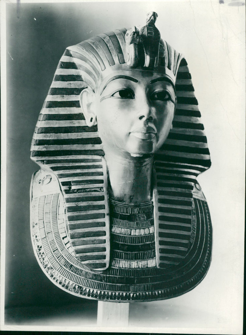 Tutankhamun - Funeral Mask - Vintage Photograph