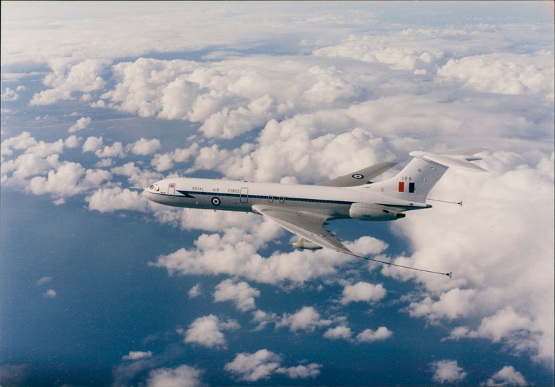 Vickers VC10 - Vintage Photograph