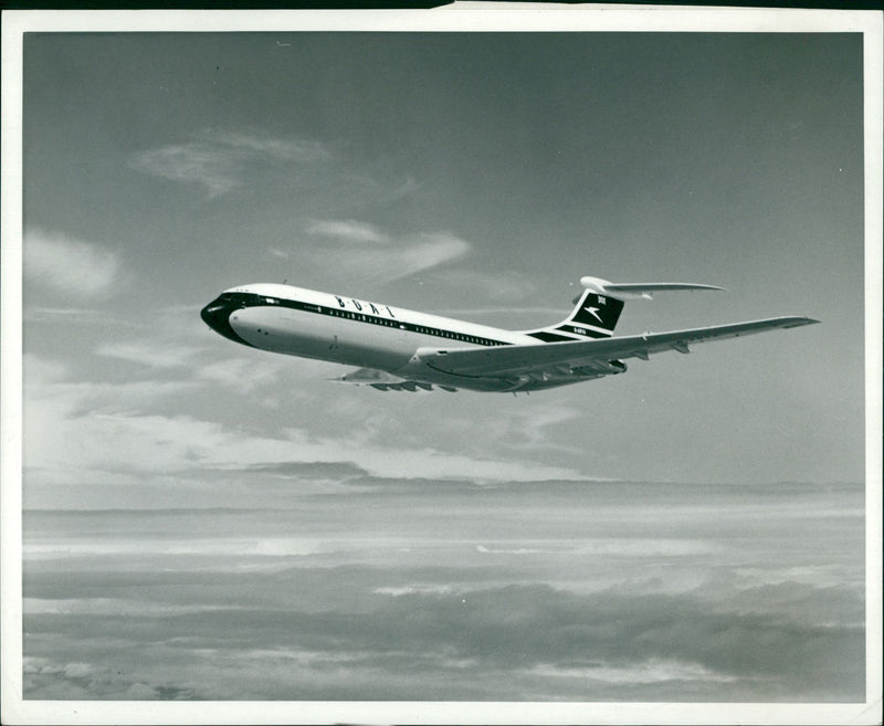 Vickers VC10 - Vintage Photograph