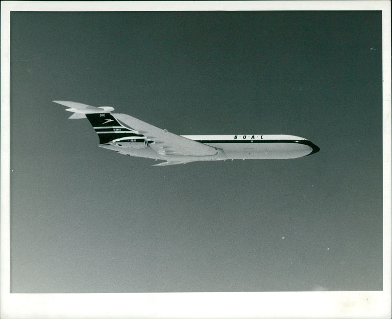 Vickers VC10 - Vintage Photograph