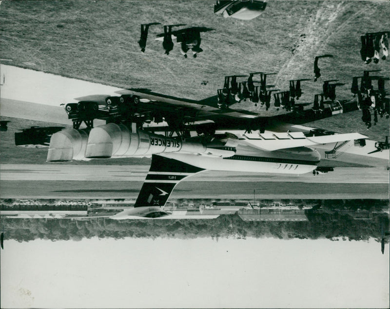 Vickers VC10 - Vintage Photograph