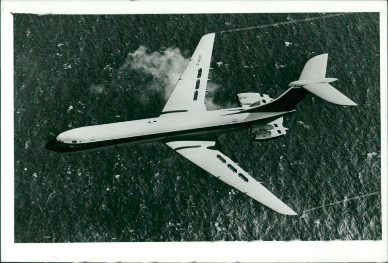 Vickers VC10 Jet airliner - Vintage Photograph