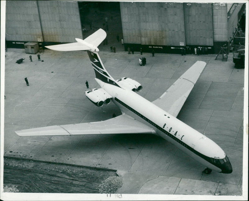 Vickers VC10 Jet airliner - Vintage Photograph