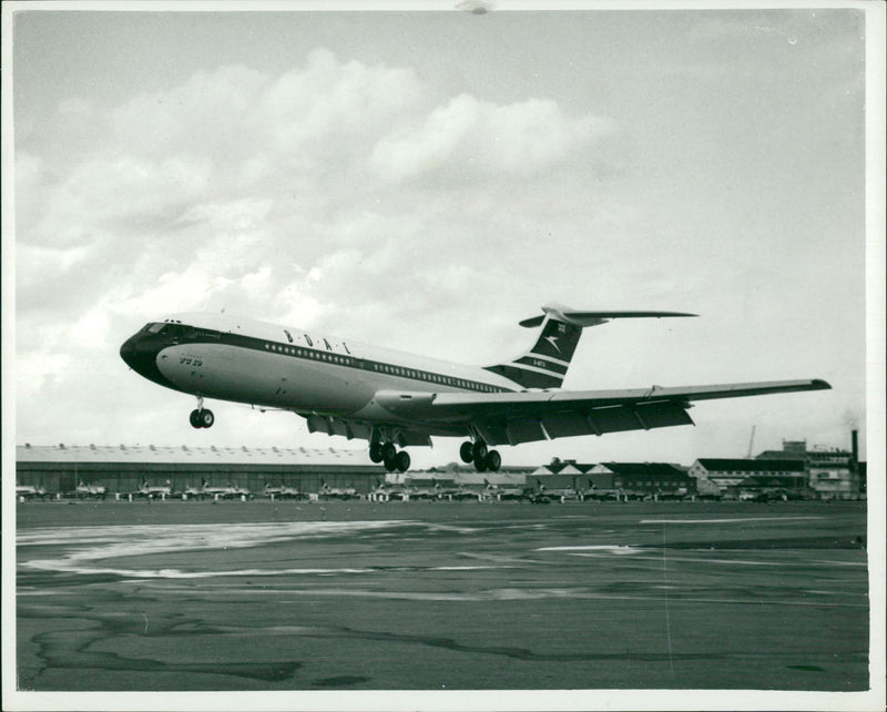 Vickers VC10 Jet airliner - Vintage Photograph