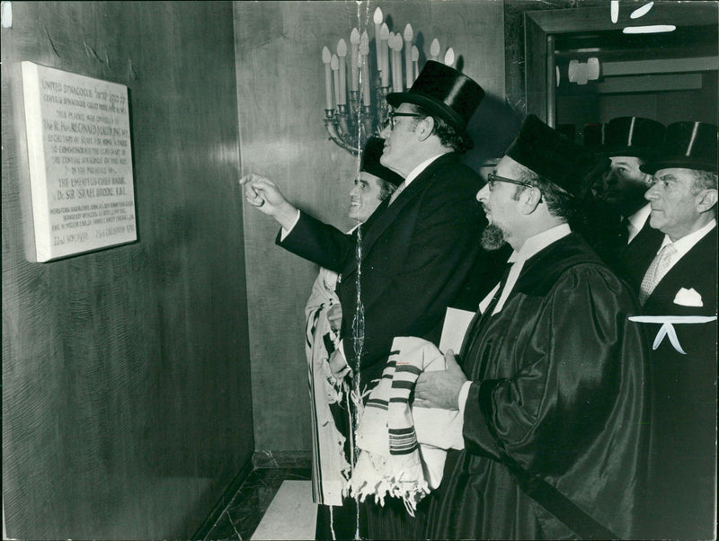 Reginald Maudling, Rabbi Cyril Shine and Rev. Simon Hass. - Vintage Photograph