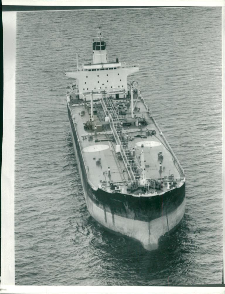 The Court Line tanker, Halcyon Skies . - Vintage Photograph