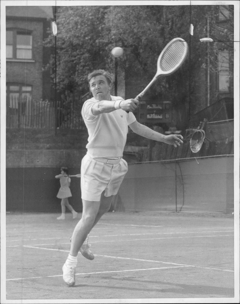 Roger Becker British tennis player. - Vintage Photograph
