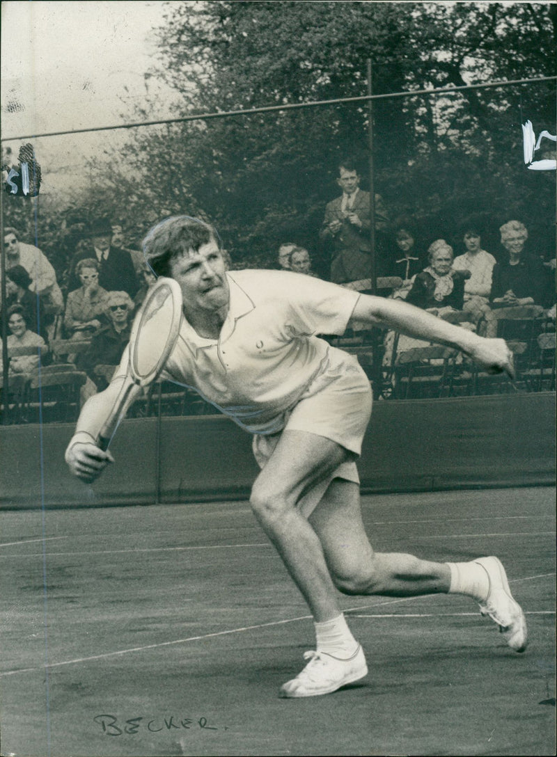 Roger Becker British tennis player. - Vintage Photograph