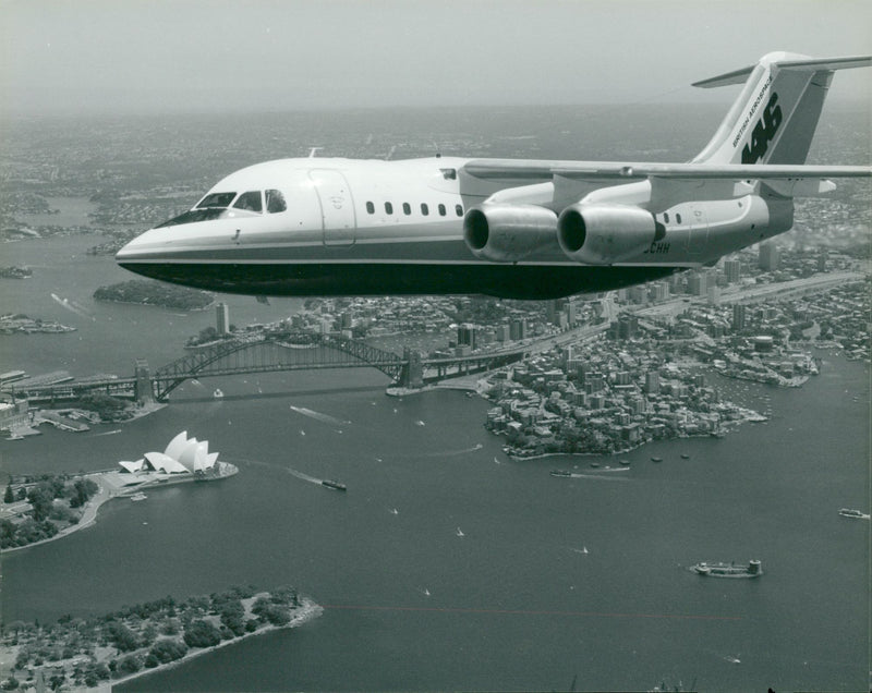 Airlines bae 146. - Vintage Photograph