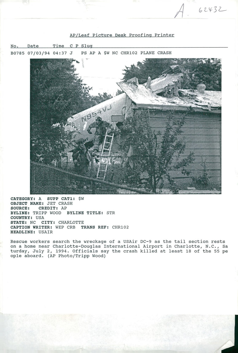 Aircraft crashes(Gen 1980-94): jet crash. - Vintage Photograph