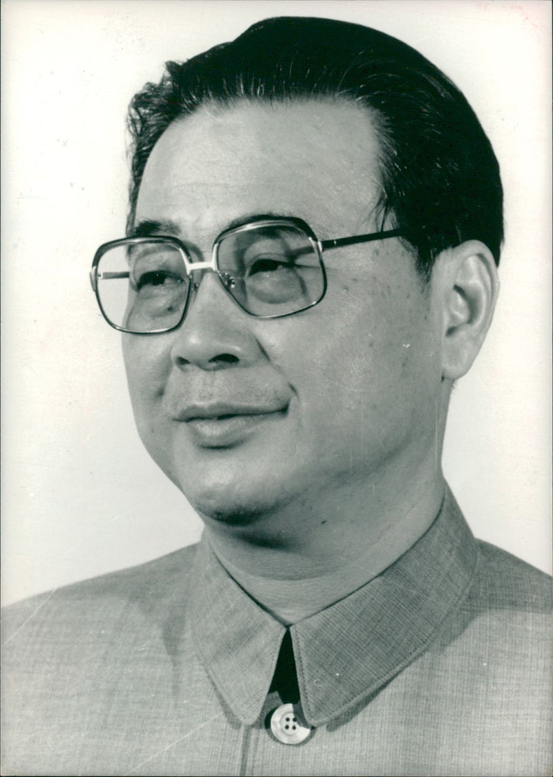 Li Peng - Vintage Photograph