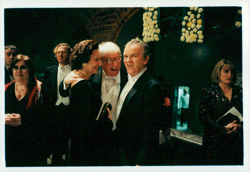 Nobel Peace 1995. Seamus Heaney, Literature Prize winner - Vintage Photograph