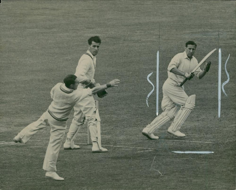 Arthur Fagg Cricketer with other players. - Vintage Photograph