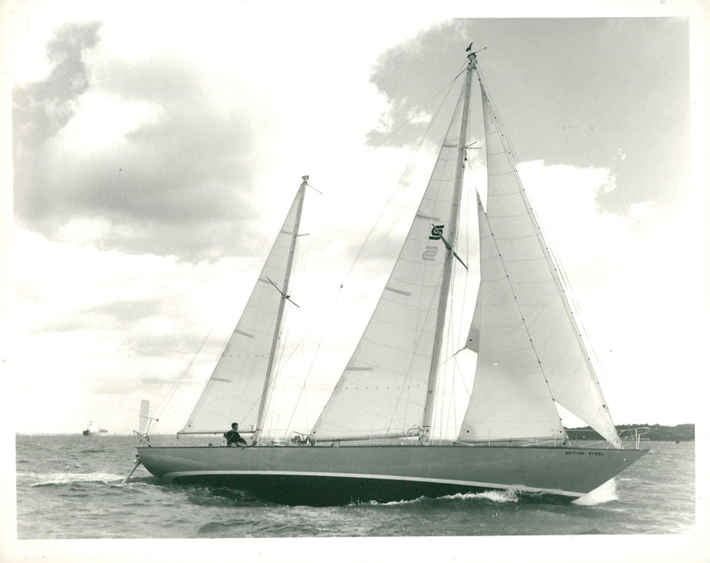 Ship, yacht, British: - Vintage Photograph