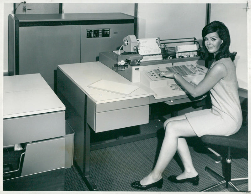 Computers: Ancient and national cash register. - Vintage Photograph