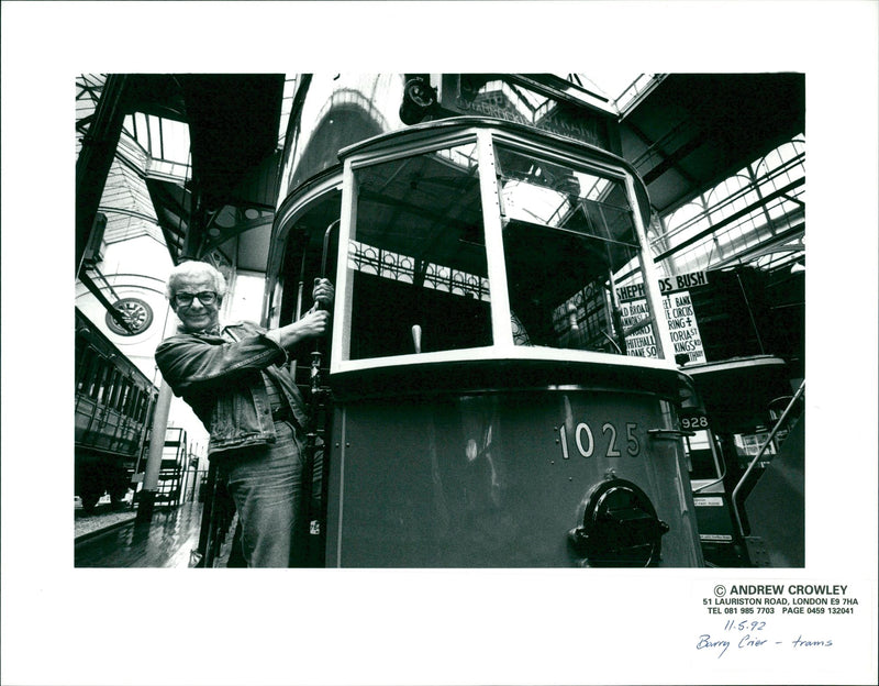 Barry Cryer Writer. - Vintage Photograph