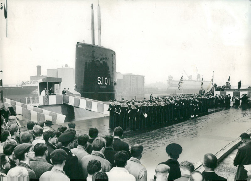 Submarine : HMS Dreadnought. - Vintage Photograph