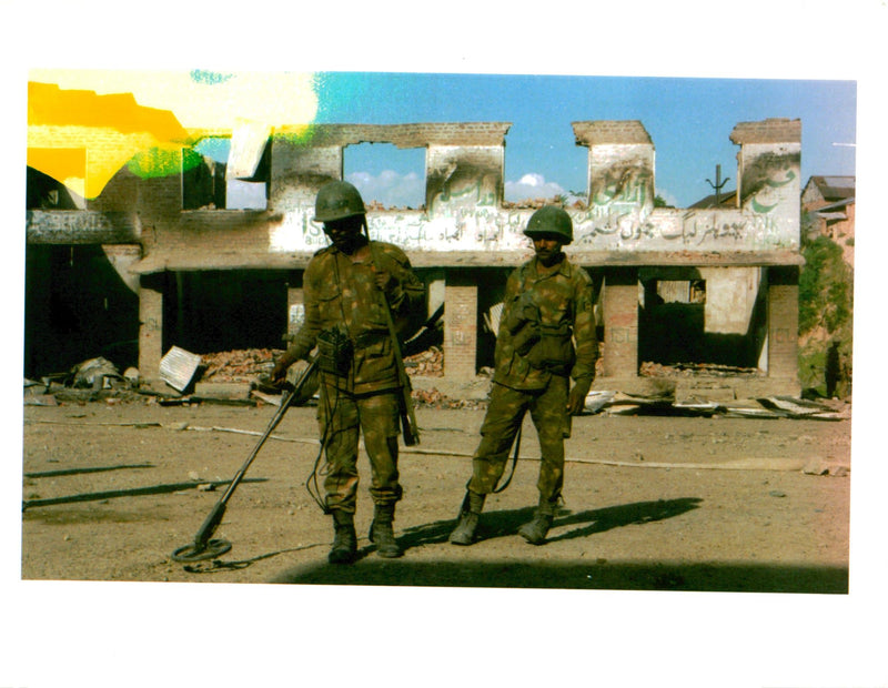 Srinagar and the indian army personel. - Vintage Photograph