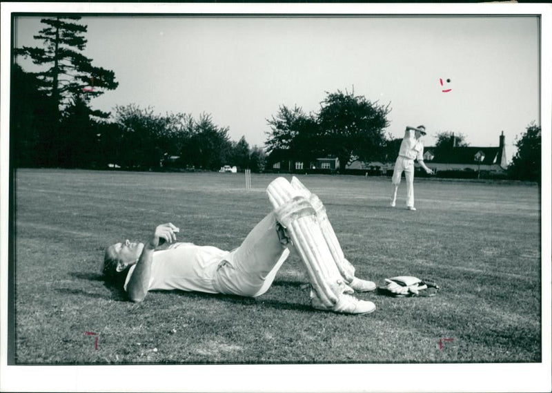 Cricket (1982) Dreams on the game. - Vintage Photograph