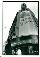 Prince of Wales Theatre,New Musical Is Already Hailed A Success. - Vintage Photograph