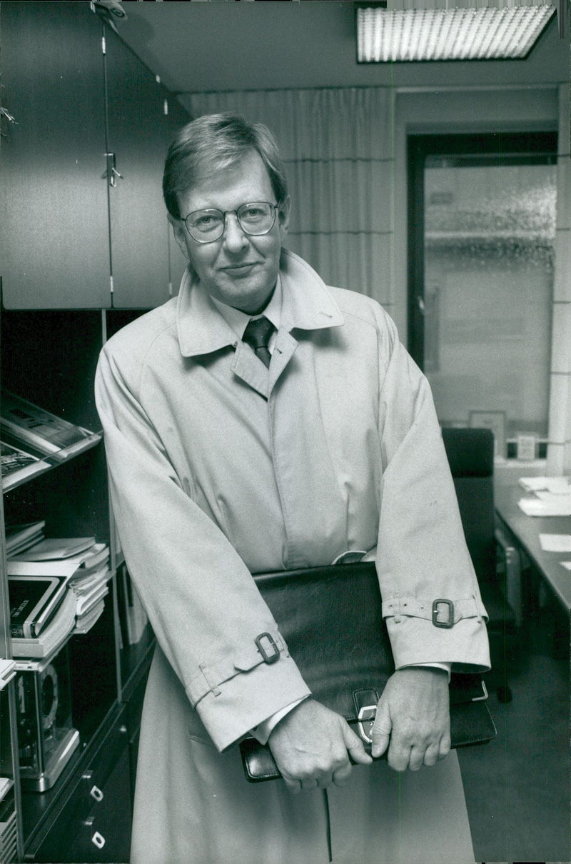 1990 CUD VAMHED HERTZEN PHOTO SPP INF - Vintage Photograph