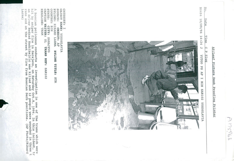 1994 PEOPLE WERE WOUNDED THREE RIKARD LARMA TITLE WRITER DRIVER COUNTRY - Vintage Photograph