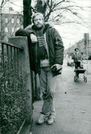 1983 NSSON TOMAS TEL ANIMALS EACH REDNE CODE REVIEW UNIEN JANS - Vintage Photograph