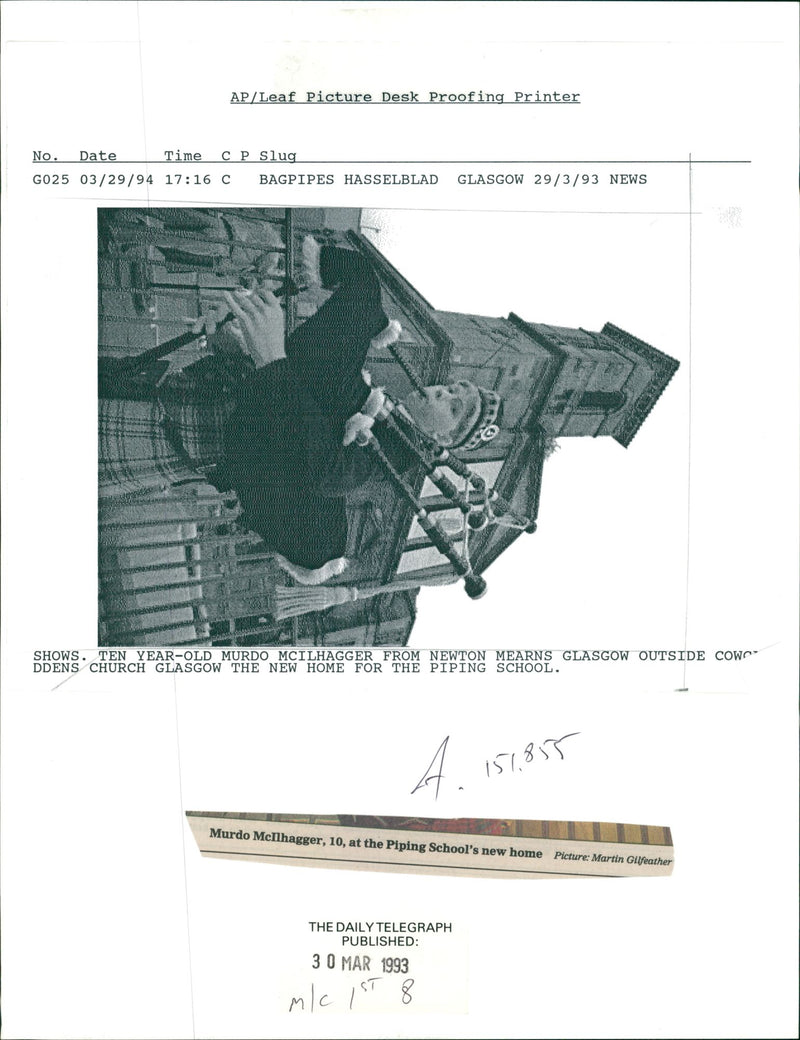 musical instruments bag pipes: murdo mcllhurder. - Vintage Photograph