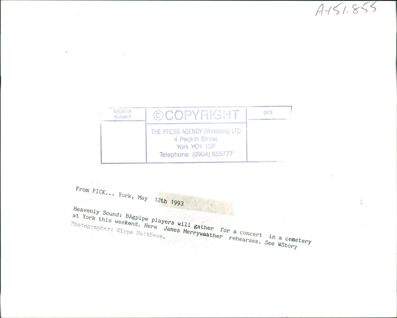 musical instruments bag pipes: heavenly sound. - Vintage Photograph