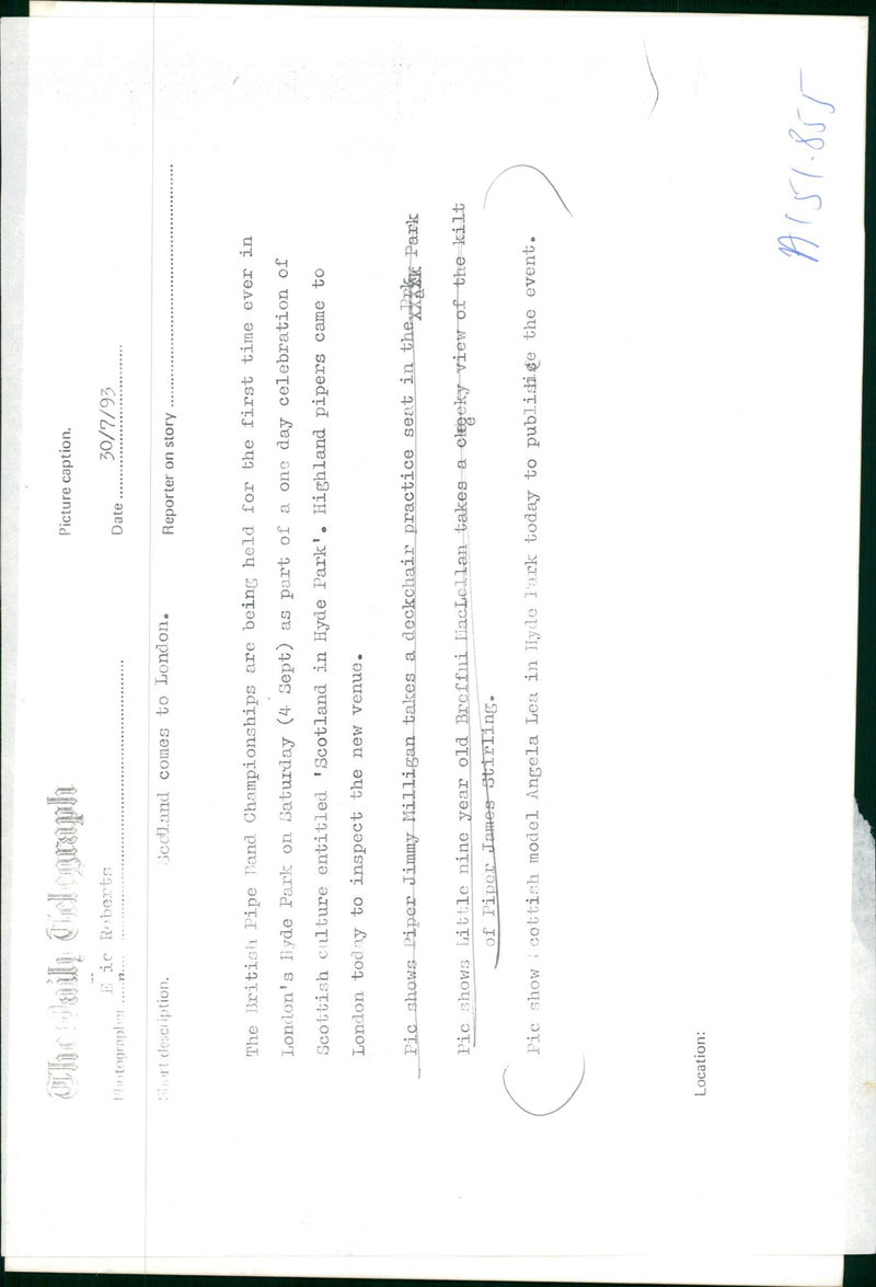 musical instruments bag pipes: scotlands comes to london. - Vintage Photograph